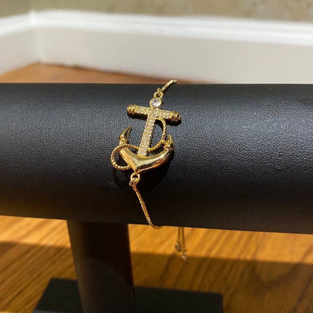 Gold Anchor Bracelet